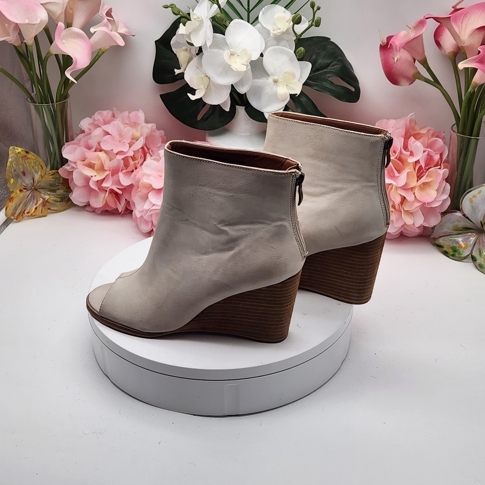 Beast Fashion Wedge Peep Toe Leather Booties Size 9 - Picture 4 of 14
